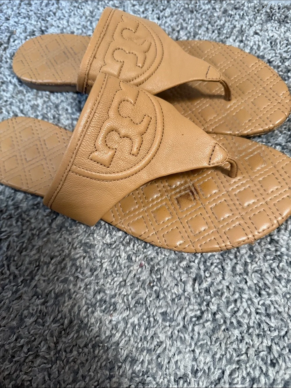 Tory Burch Tan Quilted Leather Thong Sandals